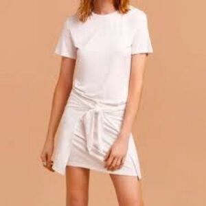 Wilfred Free (Aritzia) Bair Jersey Tie Waist Tee Dress Size XXS in White